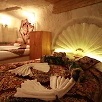 Cappadocia Nar Cave House & Swimming Pool ネヴシェヒル