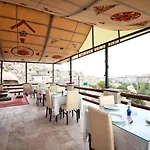 Cappadocia Nar Cave House & Swimming Pool ホテル 3*