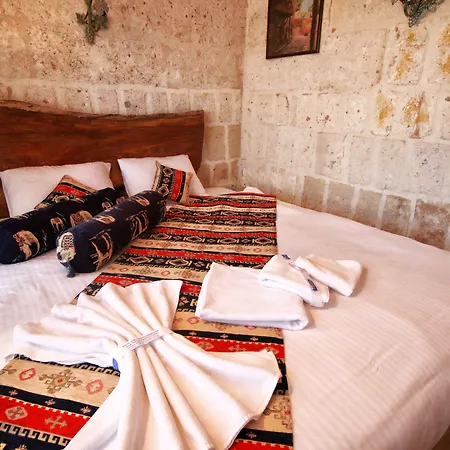 Отель Cappadocia Nar Cave House & Swimming Pool 3*