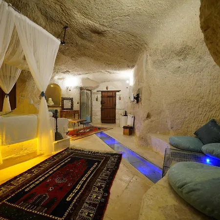 Cappadocia Nar Cave House & Swimming Pool 3*