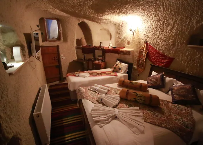 酒店 Cappadocia Nar Cave House & Swimming Pool