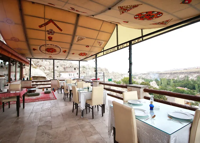 Cappadocia Nar Cave House & Swimming Pool 酒店 3*