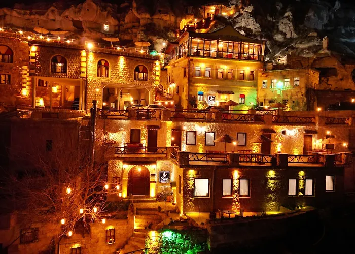 酒店 Cappadocia Nar Cave House & Swimming Pool 内夫谢希尔